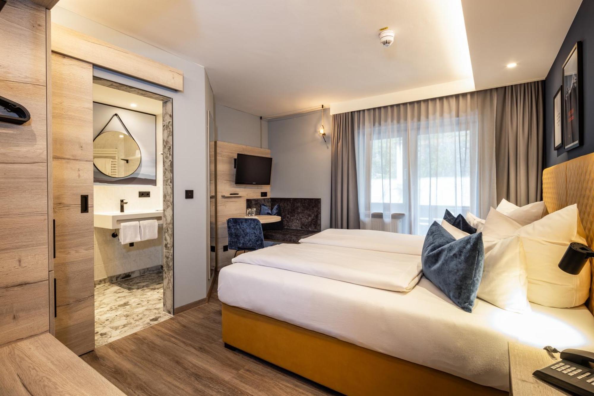 Hotel Koenigssee เชอเนา อัม เคอนิกเซ ภายนอก รูปภาพ